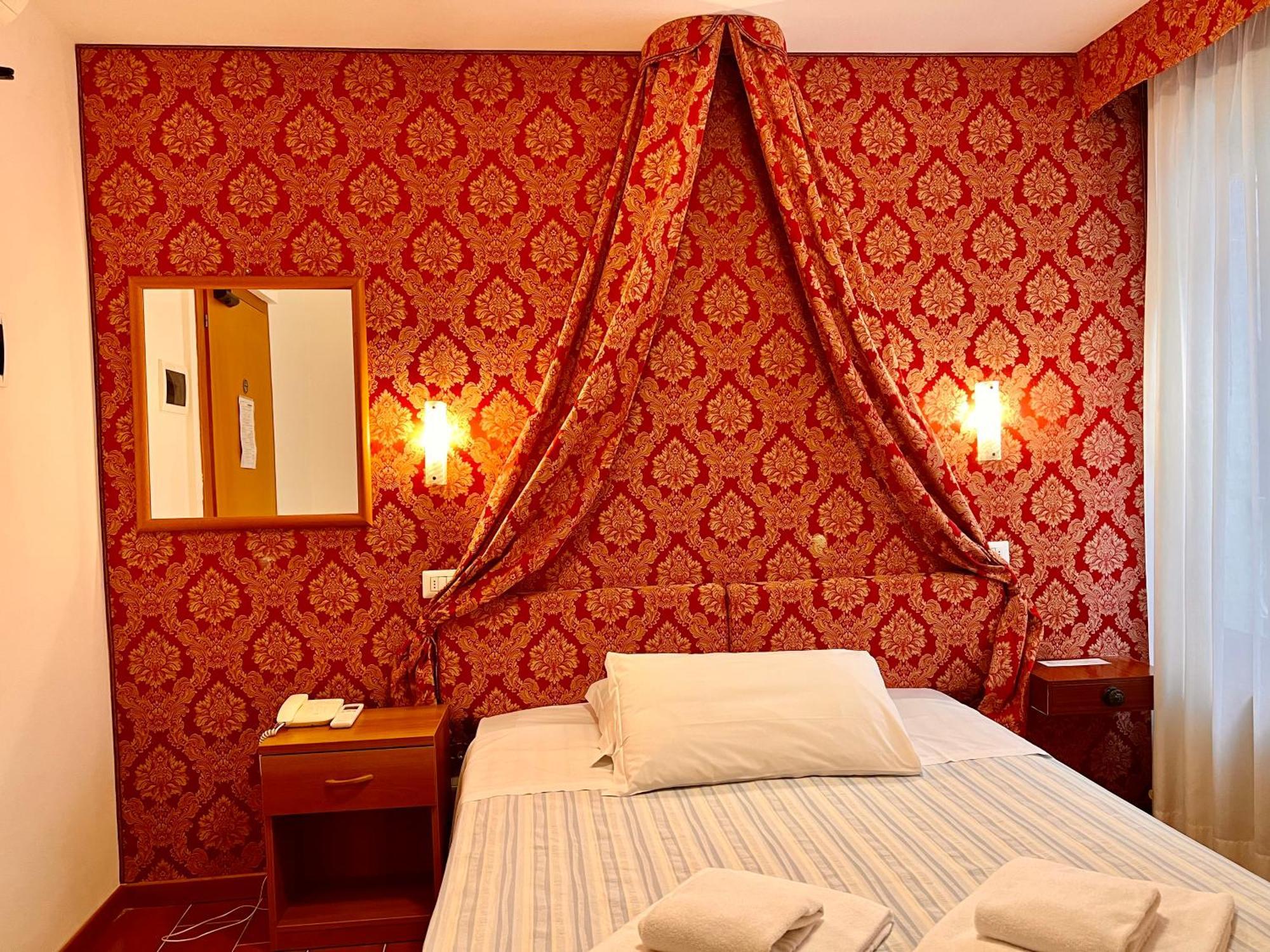 Hotel Canada Venedik Dış mekan fotoğraf